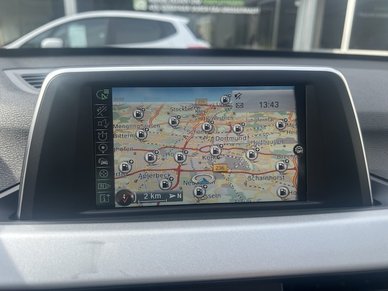 BMW X1 sDrive 18i KLIMA*SHZG*NAVI*BTH*RCD*ALU*PDC