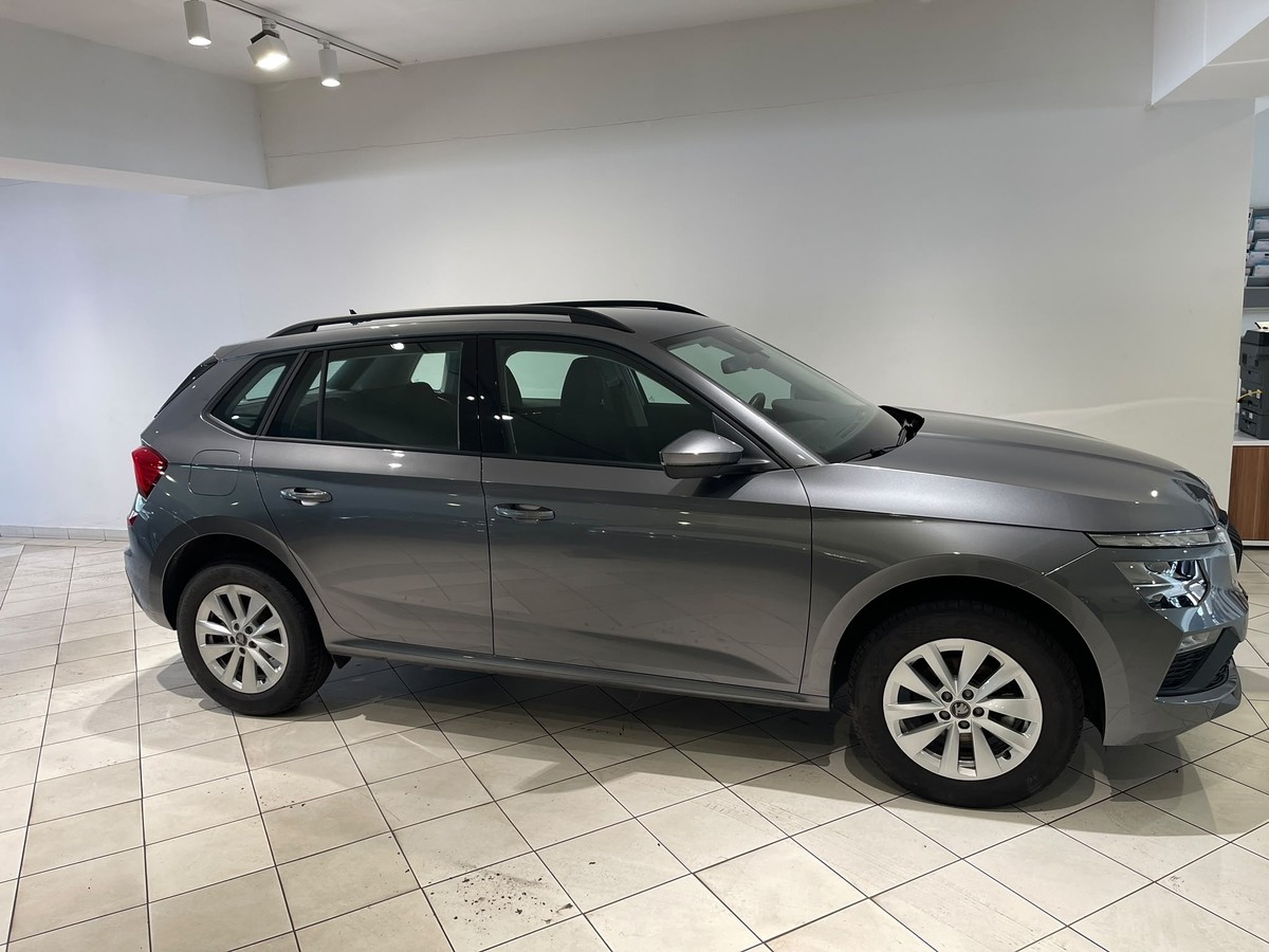 Skoda Kamiq 1.0 TSI LED DAB Klima AHK 5J Garantie