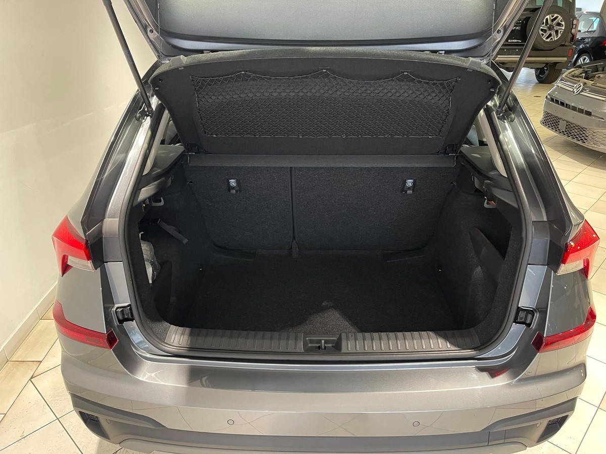 Skoda Kamiq 1.0 TSI LED DAB Klima AHK 5J Garantie