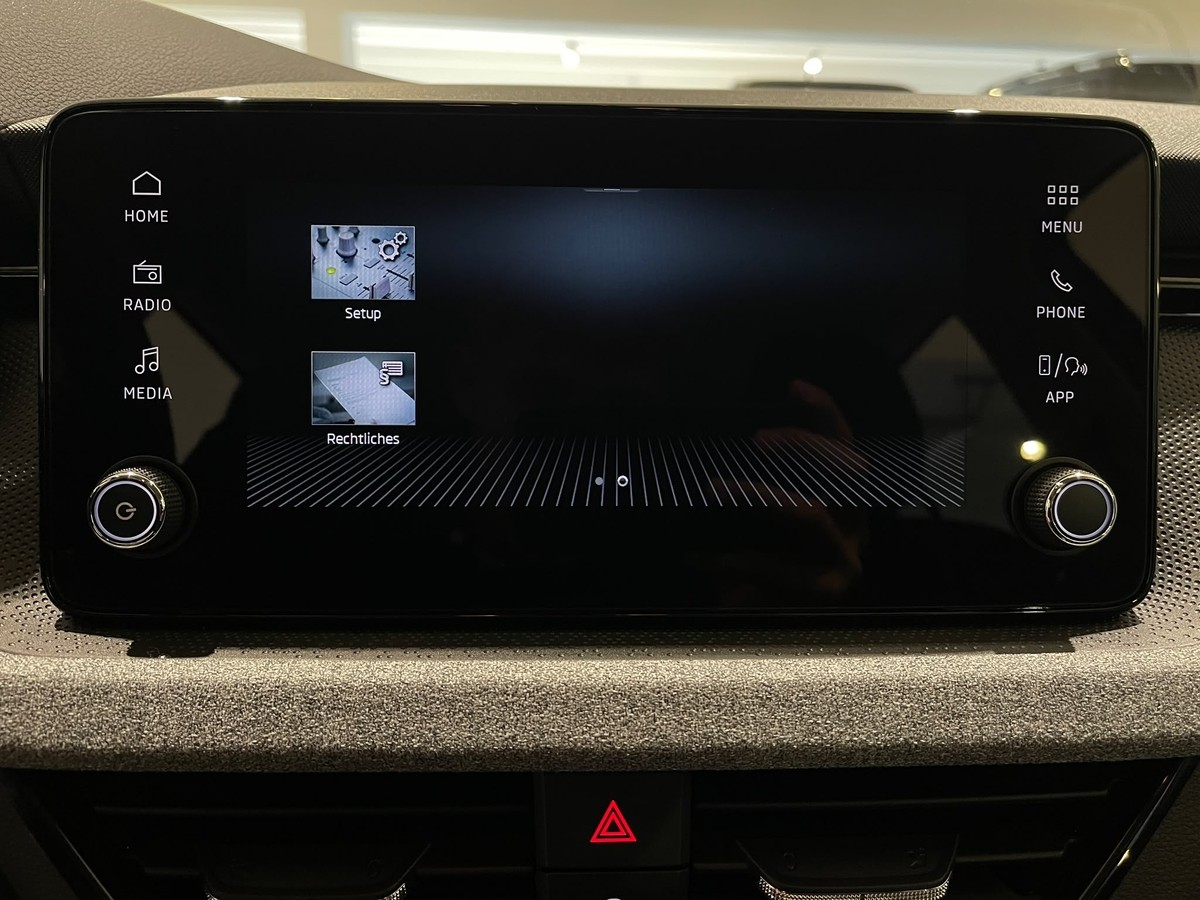 Skoda Kamiq 1.0 TSI LED DAB Klima AHK 5J Garantie