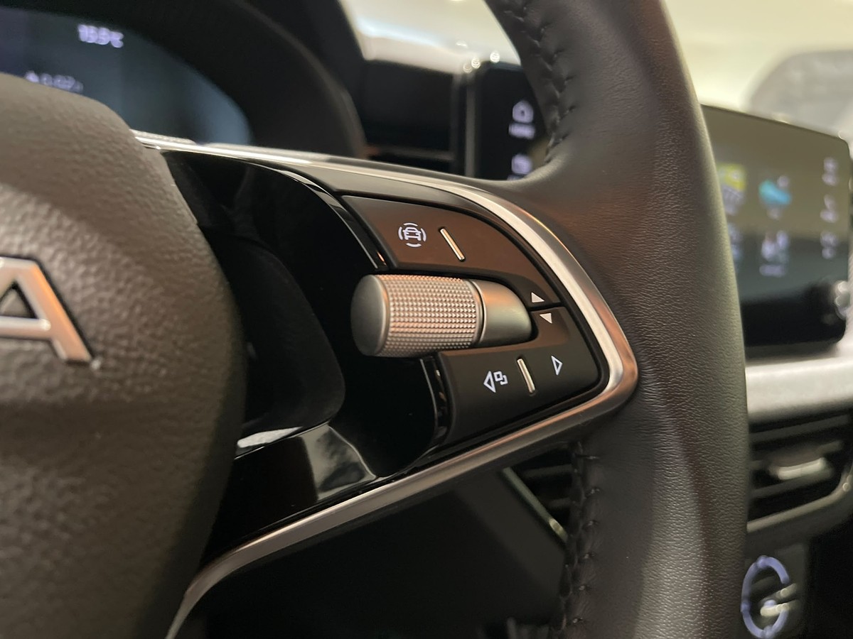 Skoda Kamiq 1.0 TSI LED DAB Klima AHK 5J Garantie