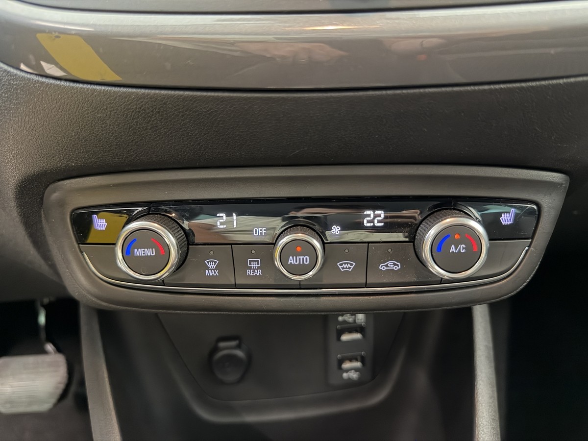 Opel Crossland X 1.2 Turbo INNOVATION*AHK*Kamera*