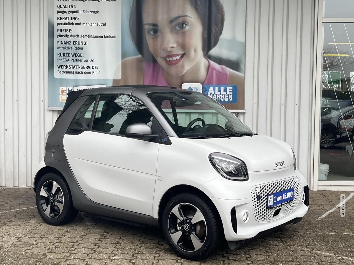 SMART ForTwo EQ cabrio*EXCLUSIVE*JBL*CAM*MEDIA*ALLW*LE
