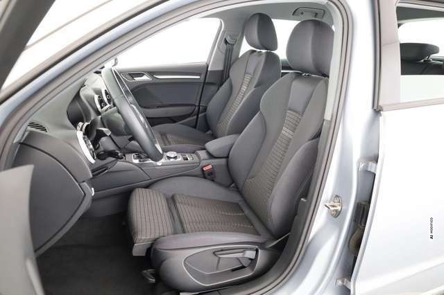 Audi A3 Sportback 35 TFSI, LED, Navi, Sitzheizung, 17-Zoll