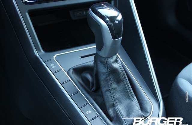 Volkswagen Polo VI Style 1.0 TSI Navi IQ-Light Kamera SitzHZG CarP