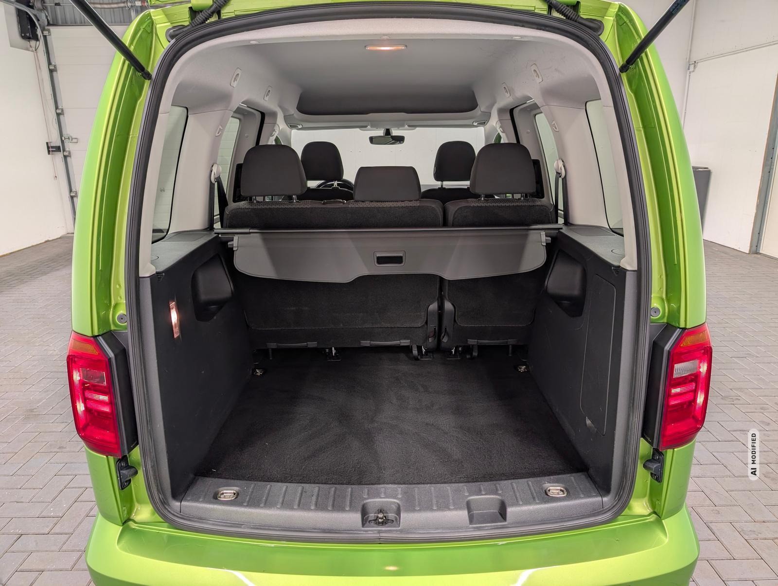 Volkswagen Caddy Navi/App-C./Klimaaut./Parkass./Kam/GRA/AHK