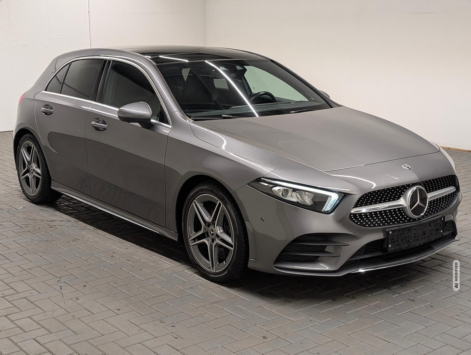 Mercedes-Benz AMG-Line LED/Nav/Burmester/Pano/360°/SHZ