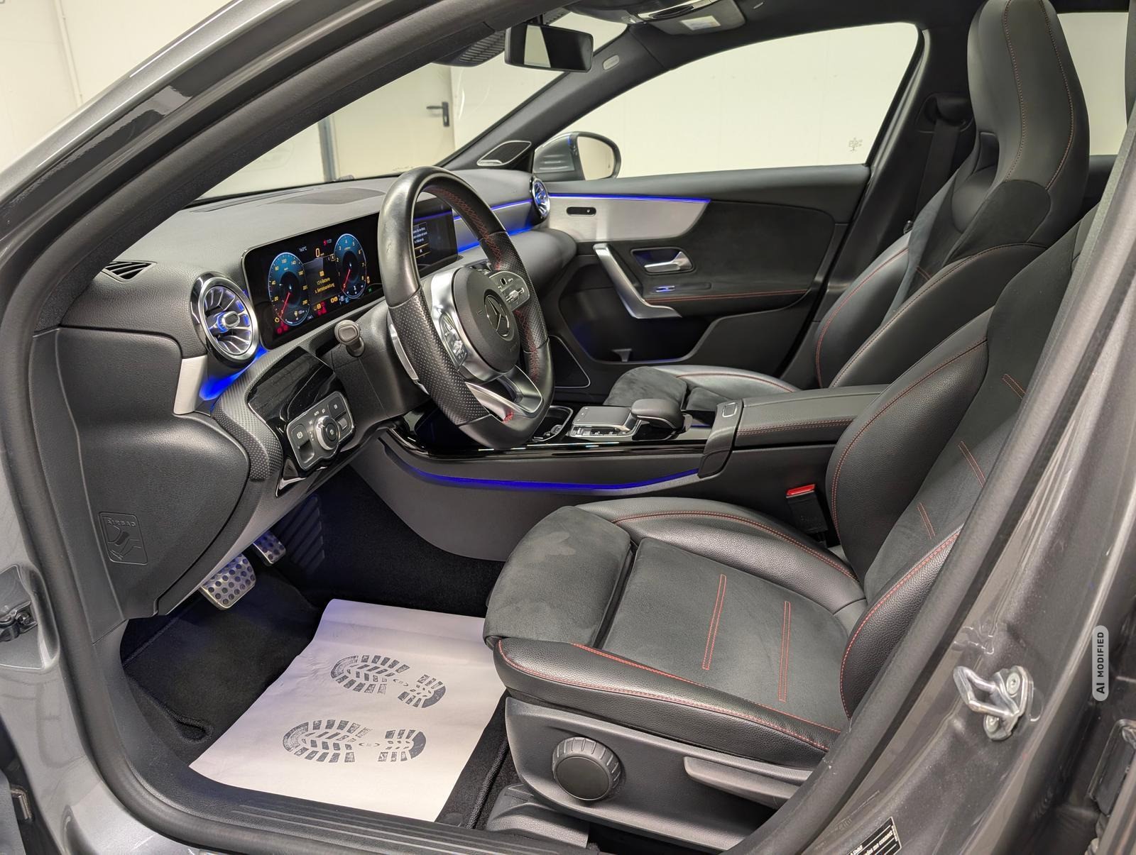 Mercedes-Benz AMG-Line LED/Nav/Burmester/Pano/360°/SHZ