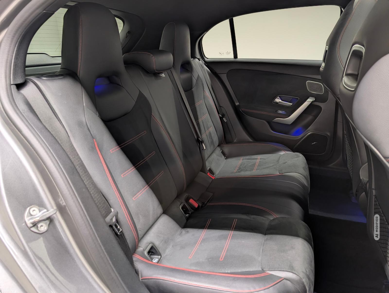 Mercedes-Benz AMG-Line LED/Nav/Burmester/Pano/360°/SHZ