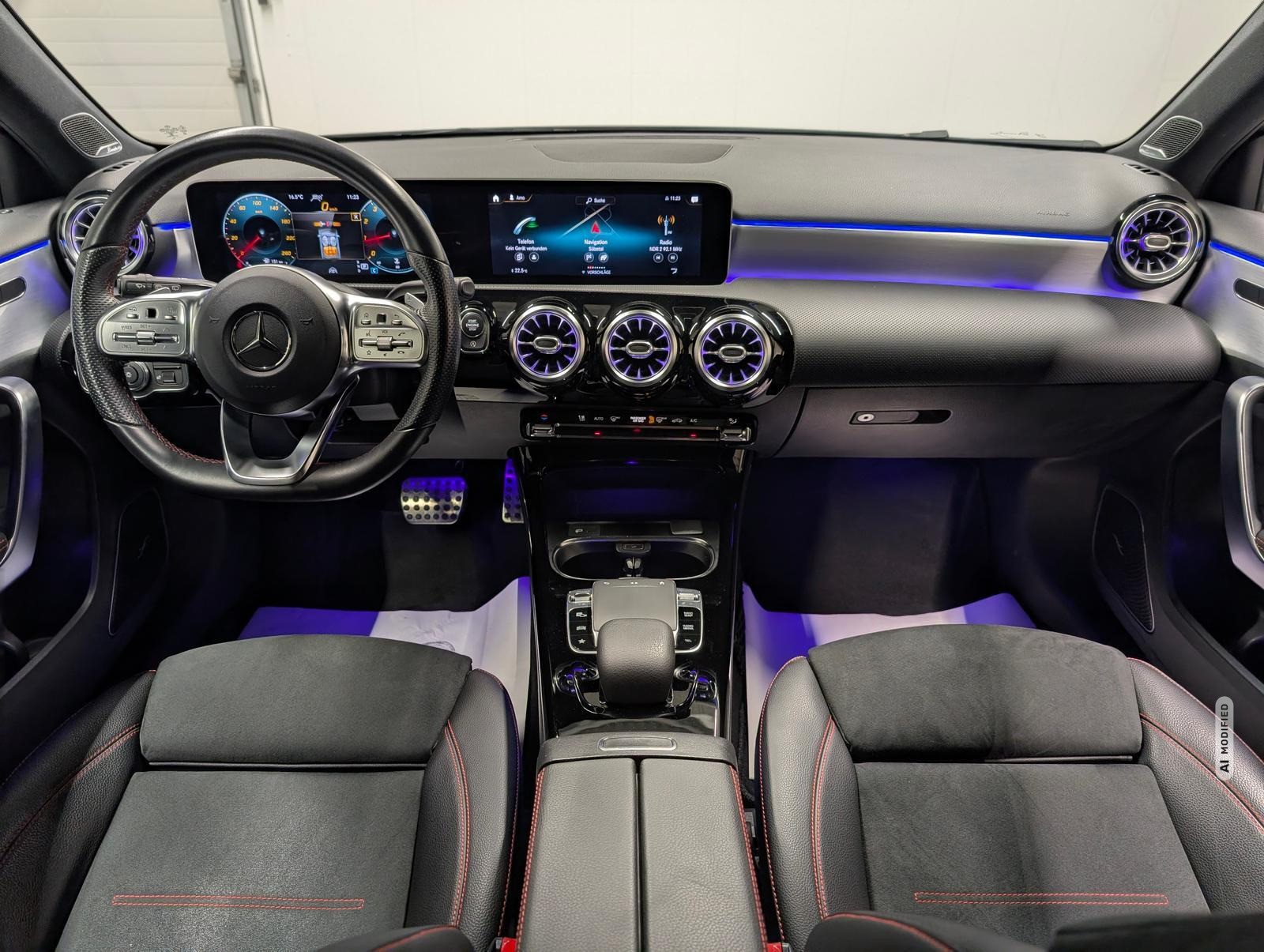 Mercedes-Benz AMG-Line LED/Nav/Burmester/Pano/360°/SHZ