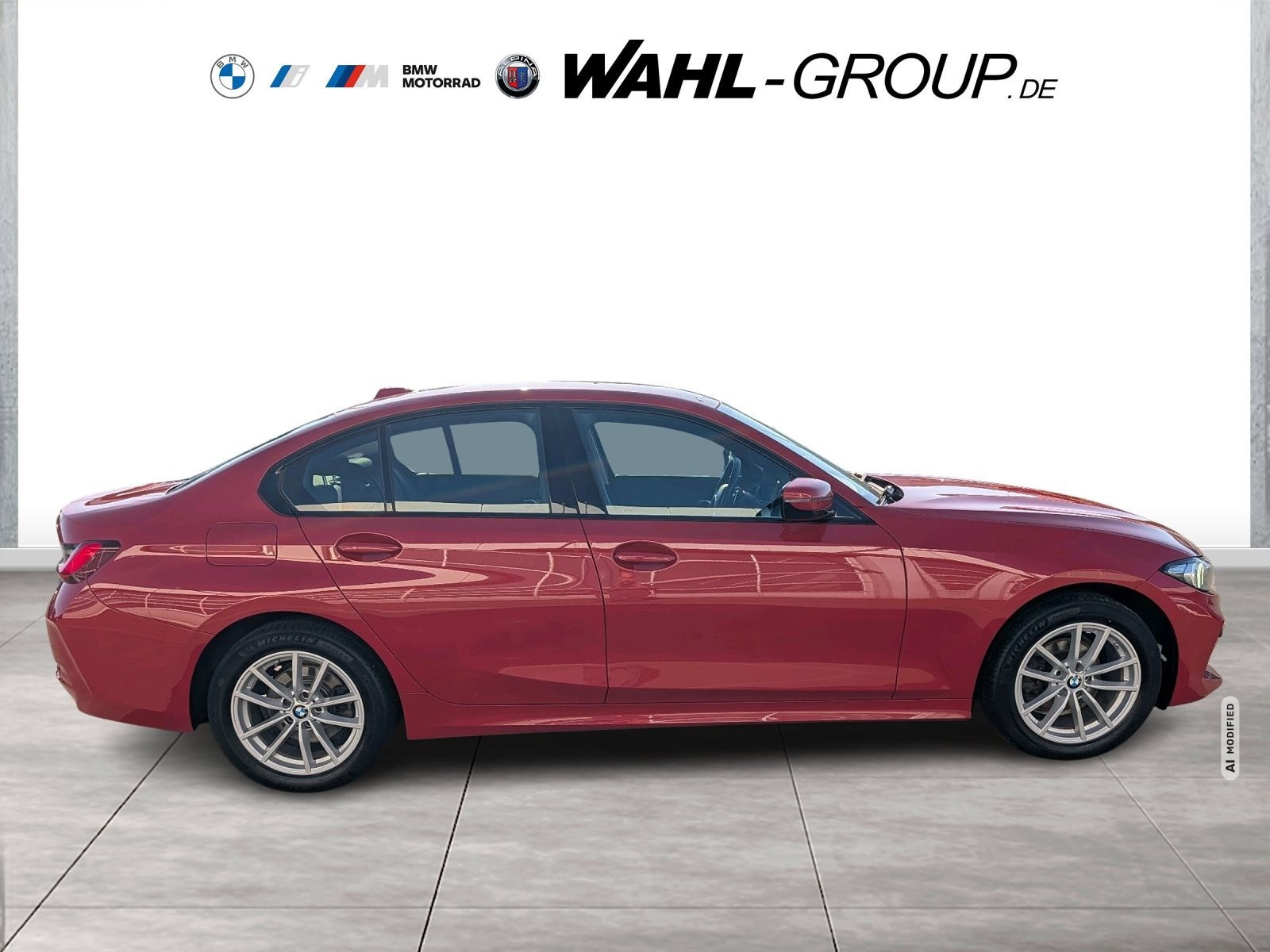 BMW 318 AUT LC PLUS AHK 17 LM GRA PDC SHZG DAB DURCHLADE
