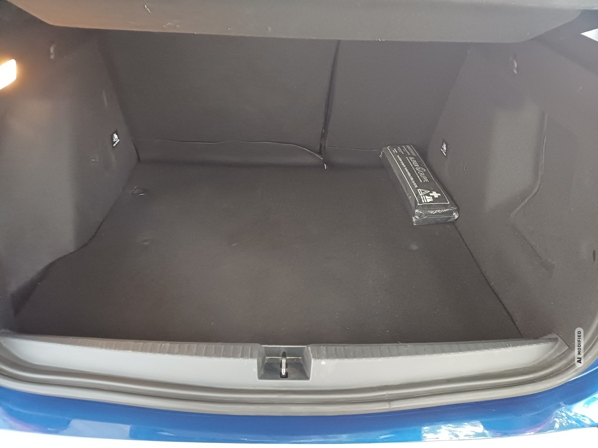 Dacia Duster PRESTIGE Tce 150 EDC 2WD KLIMA SHZ NAVI MFL DAB ALU