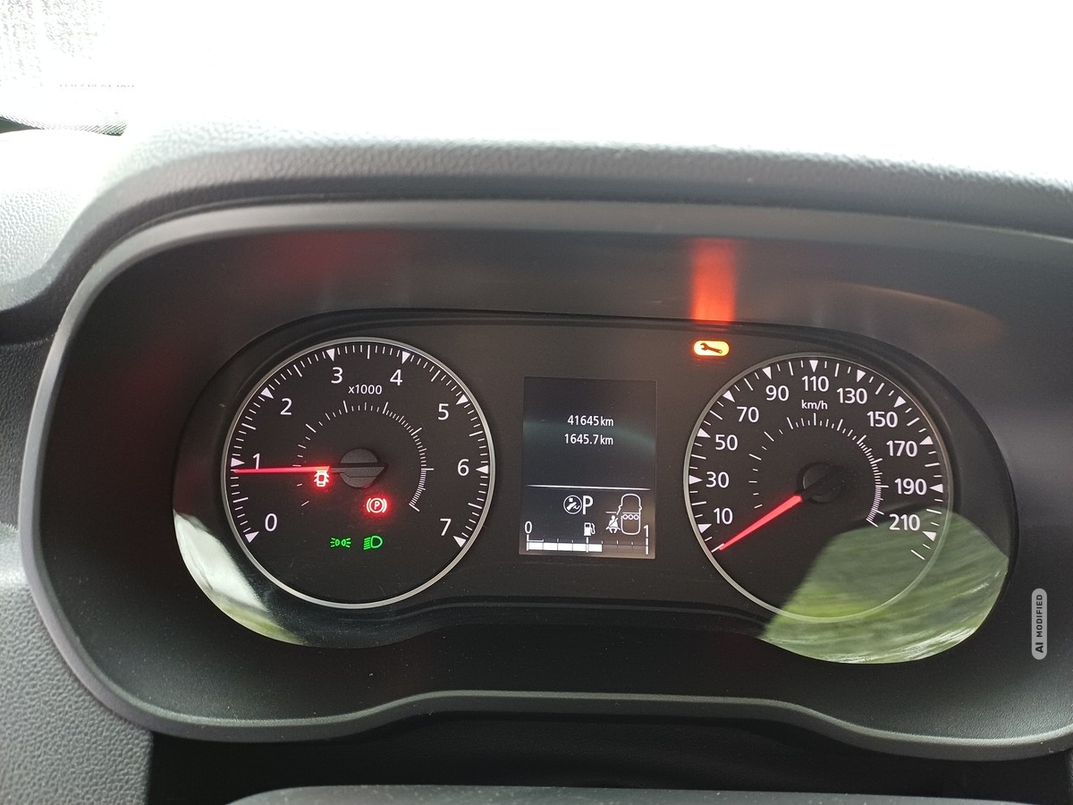 Dacia Duster PRESTIGE Tce 150 EDC 2WD KLIMA SHZ NAVI MFL DAB ALU
