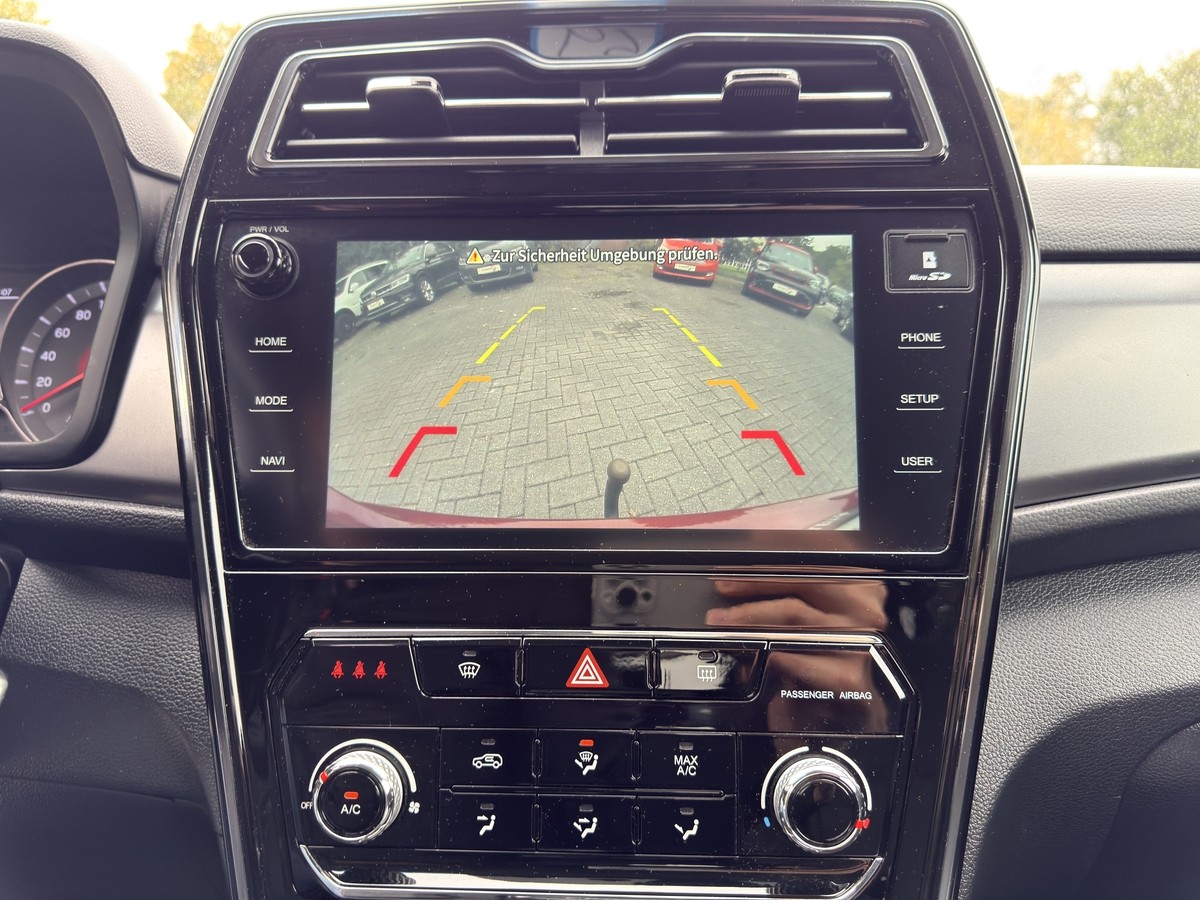 Ssangyong Tivoli 1.5 FIZZ 2WD 6MT