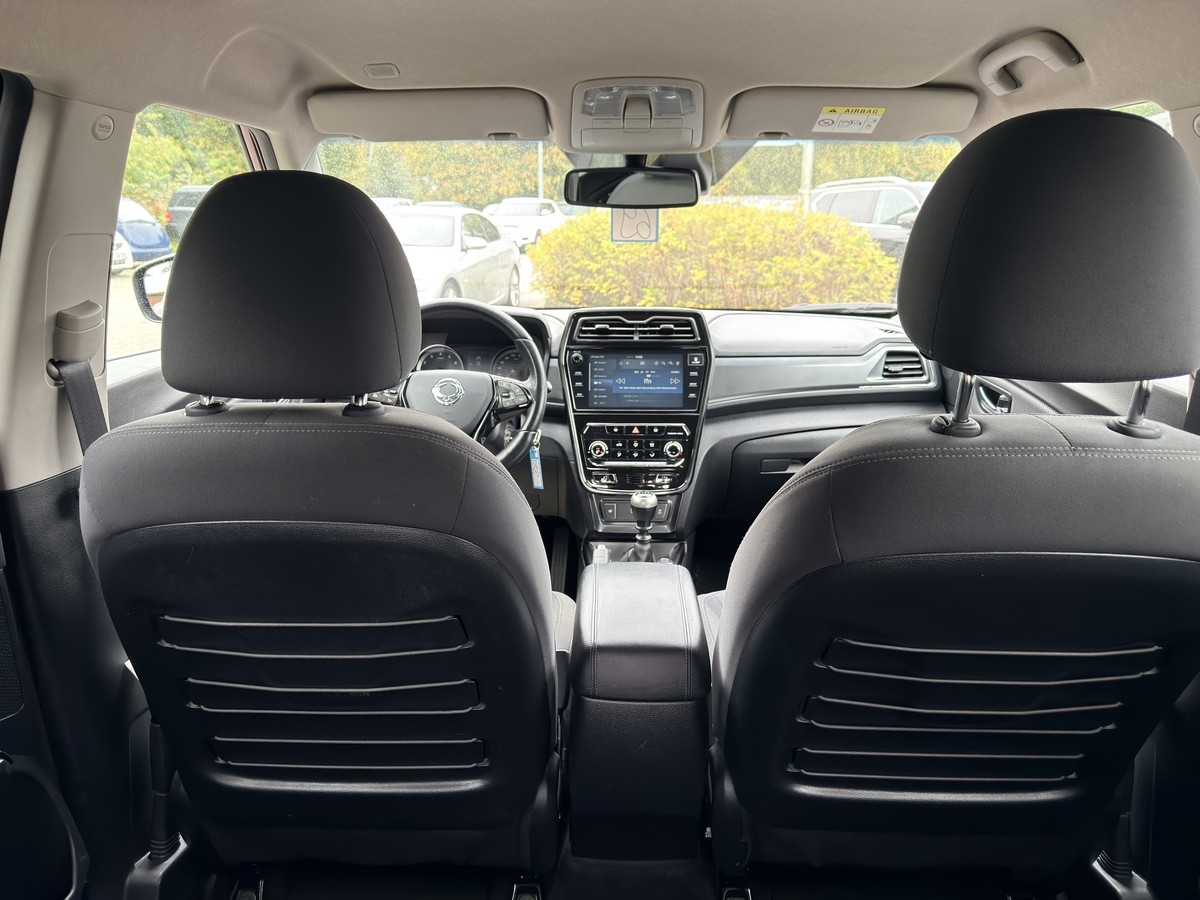 Ssangyong Tivoli 1.5 FIZZ 2WD 6MT