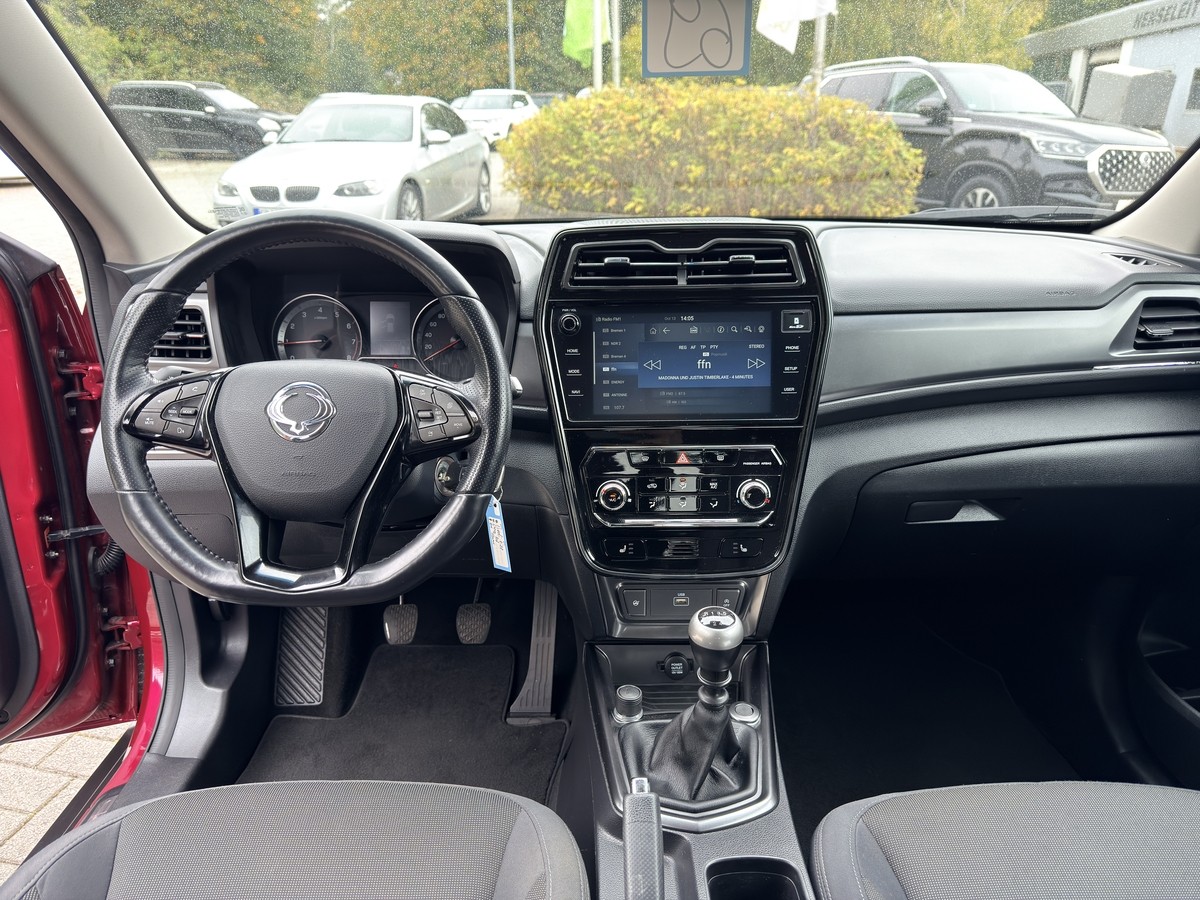 Ssangyong Tivoli 1.5 FIZZ 2WD 6MT