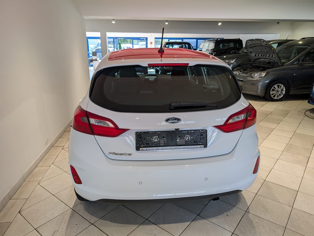 Ford Fiesta Automatik 1.Hand Winterpaket