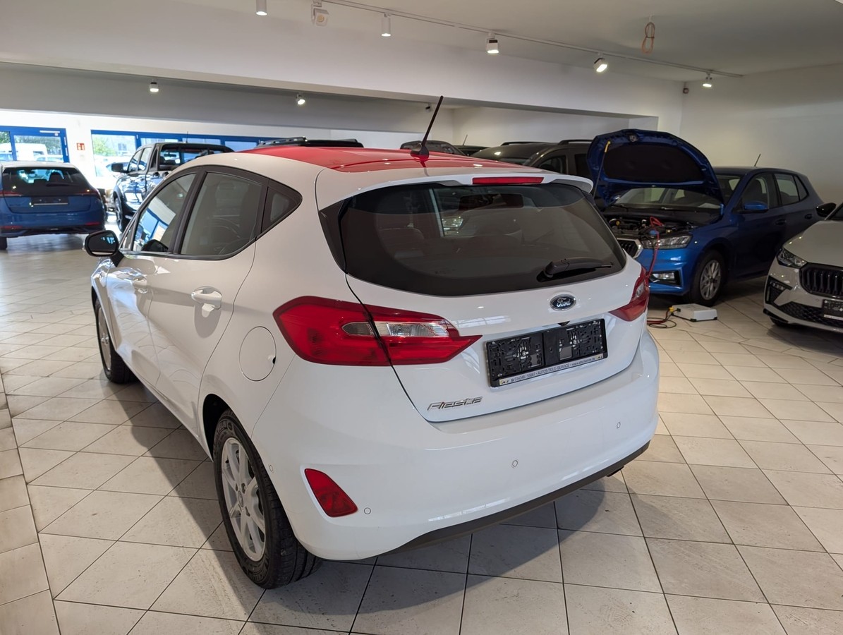 Ford Fiesta Automatik 1.Hand Winterpaket