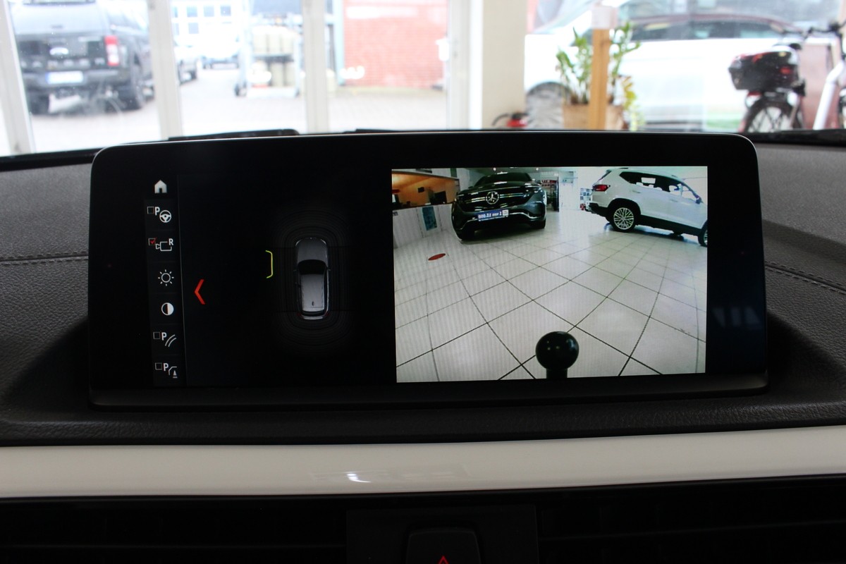 BMW 118 Urban Line LED NAVI AHK