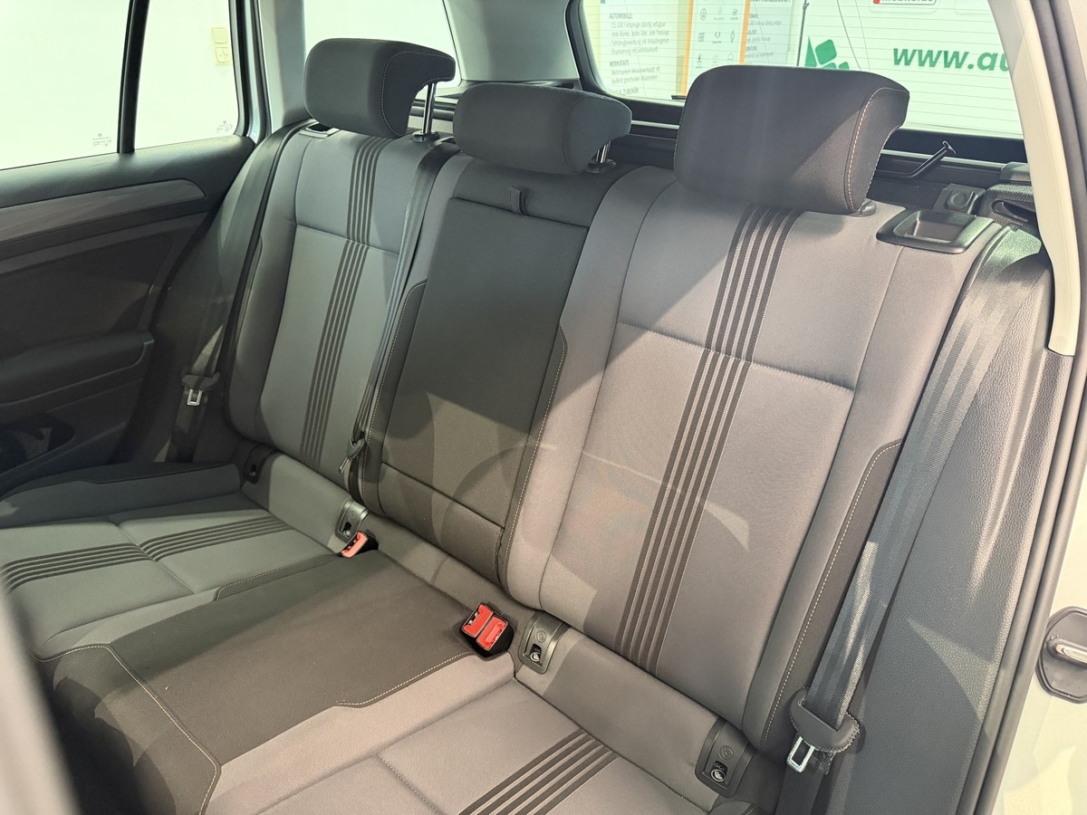 Volkswagen Golf Variant Golf VII Variant 1.4 TSI *8-Fach*Temp*AHK*