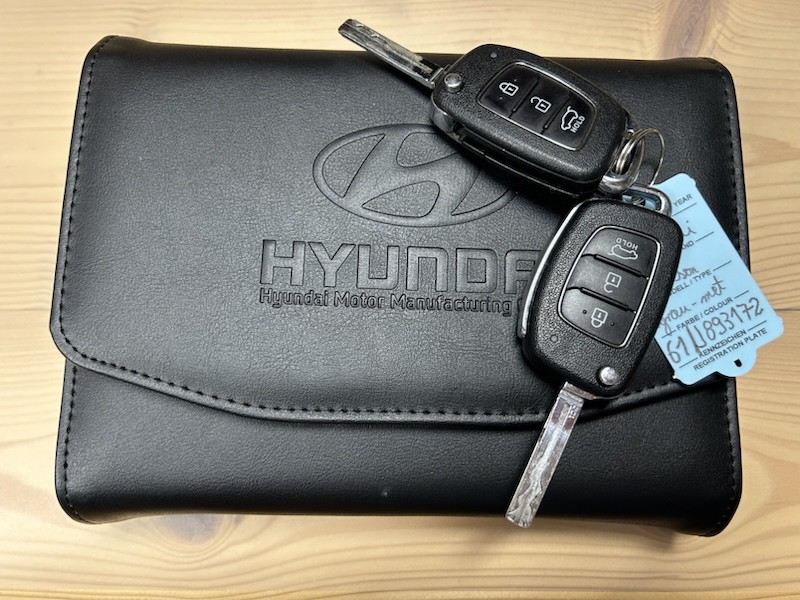 Hyundai Tucson 1.6 TREND AUTOM*KLIMA*SHZG*NAVI*BTH*ALU*PDC*R-CAM