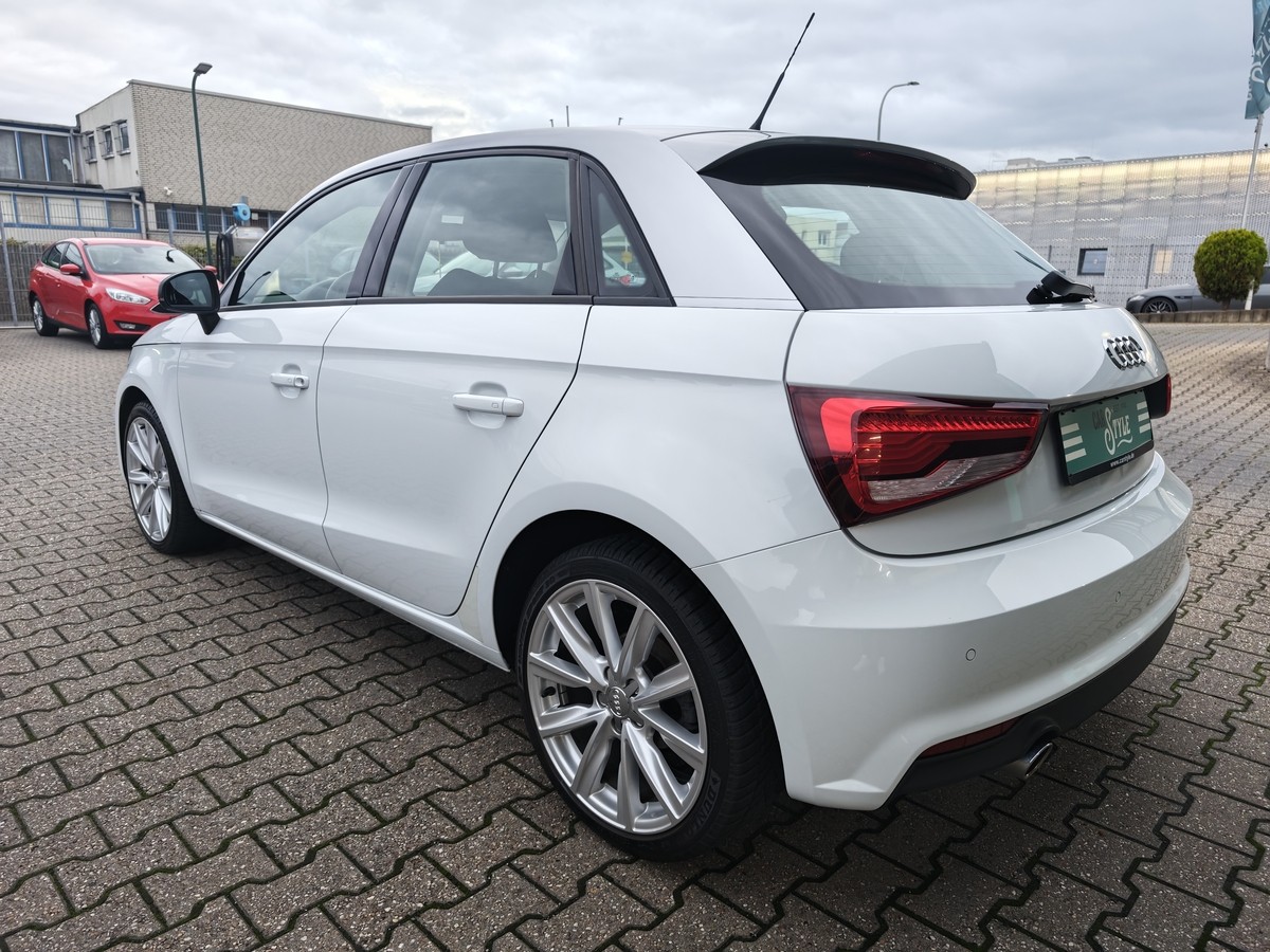 Audi A1 1.0 TFSI Sportback design ultra SHZ Navi 