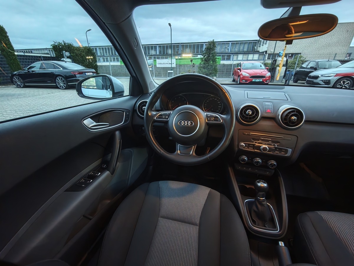 Audi A1 1.0 TFSI Sportback design ultra SHZ Navi 