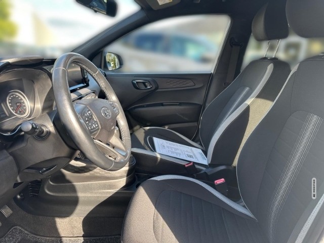 Hyundai i10 Connect & Go Navi Apple CarPlay Android Auto DAB SHZ LenkradHZG Spurhalteass