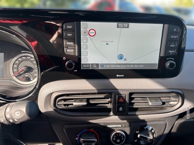 Hyundai i10 Connect & Go Navi Apple CarPlay Android Auto DAB SHZ LenkradHZG Spurhalteass