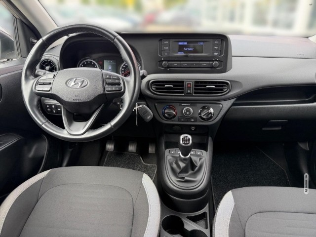 Hyundai i10 1.0 Select +RADIO+TEMPOMAT+SHZ+KLIMA+UVM+