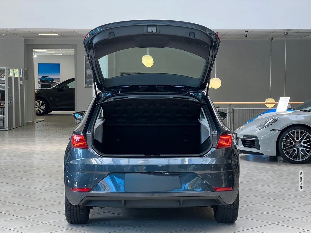 Seat Leon 1.5 Style DSG KAMERA NAVI CARPLAY TOTWINKEL