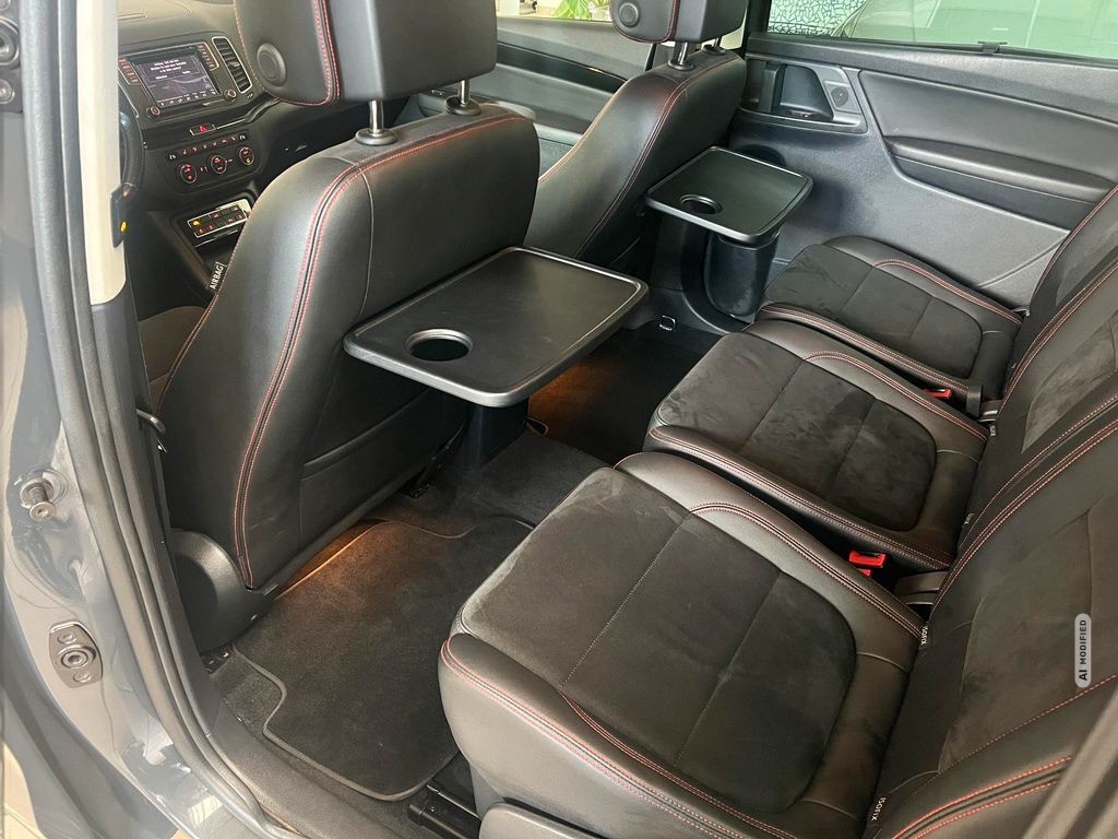 Seat Alhambra 2.0 TSI FR-Line*CARPLAY*7SITZE*NAV*TPM*