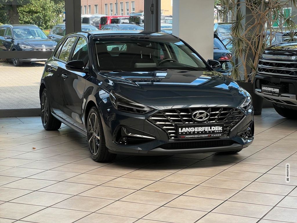 Hyundai i30 Hyundai 1.0 T-GDI Ed. 30+/SHZ/BT/USB/LHZ