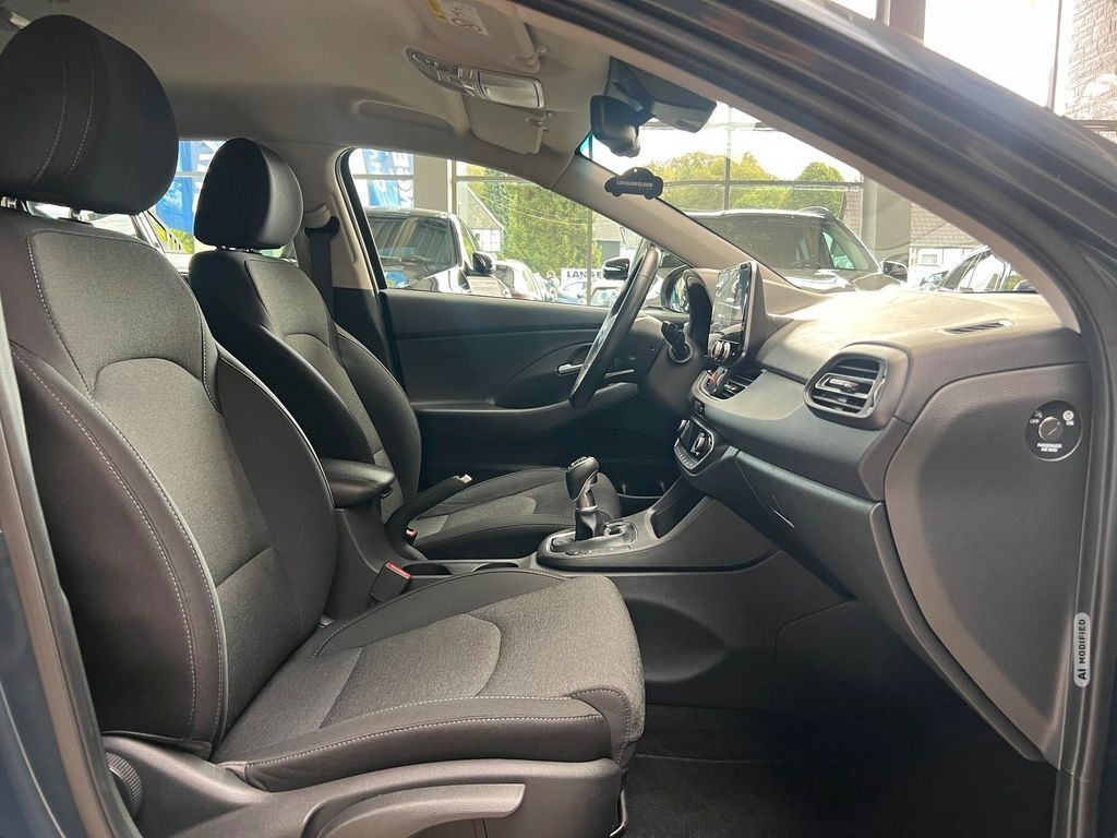 Hyundai i30 Hyundai 1.0 T-GDI Ed. 30+/SHZ/BT/USB/LHZ