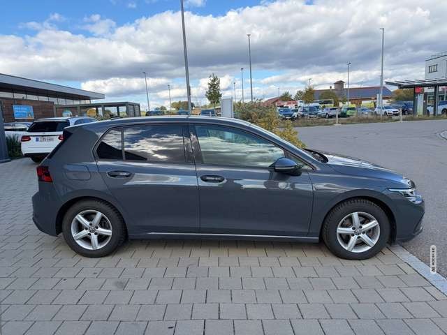Volkswagen Golf VIII Lim. Life