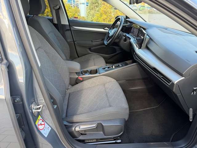 Volkswagen Golf VIII Lim. Life