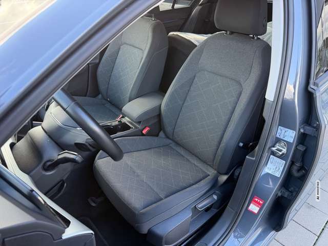 Volkswagen Golf VIII Lim. Life