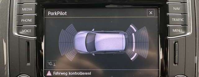 Volkswagen Tiguan R-LINE Sport & Style BMT 