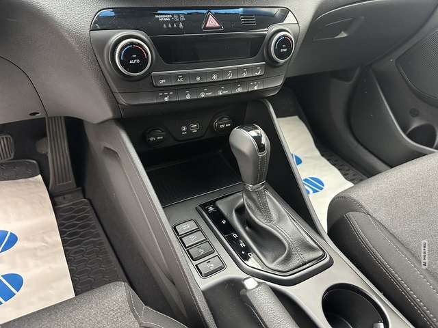 Hyundai Tucson Advantage 2WD 