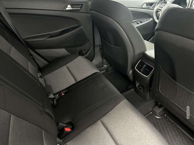 Hyundai Tucson Advantage 2WD 