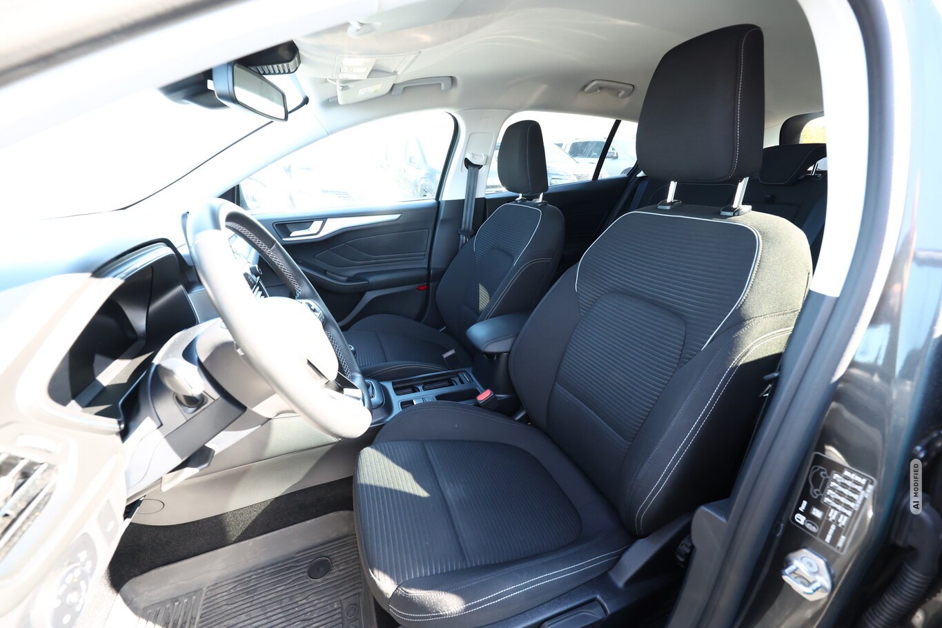 Ford Focus Turnier 1.0 EcoBoost 125 Titanium X Nav