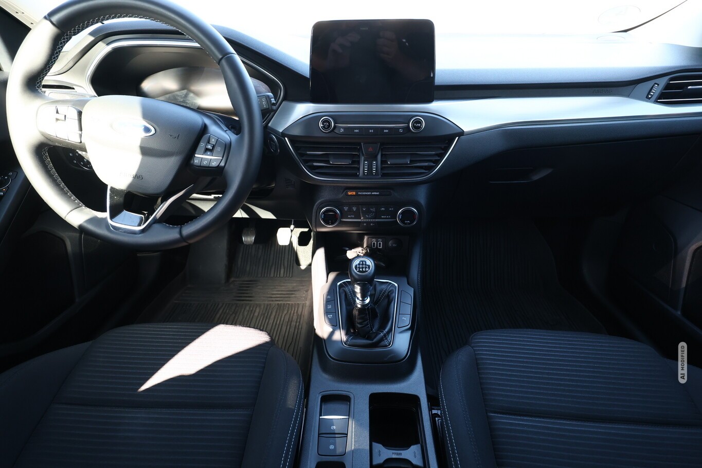 Ford Focus Turnier 1.0 EcoBoost 125 Titanium X Nav