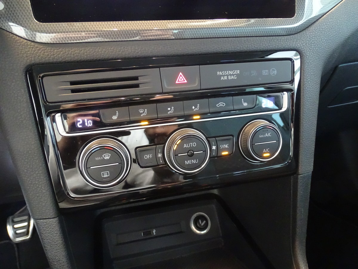 Volkswagen Golf Sportsvan VII Sportsvan 1.0 TSI IQ.DRIVE 