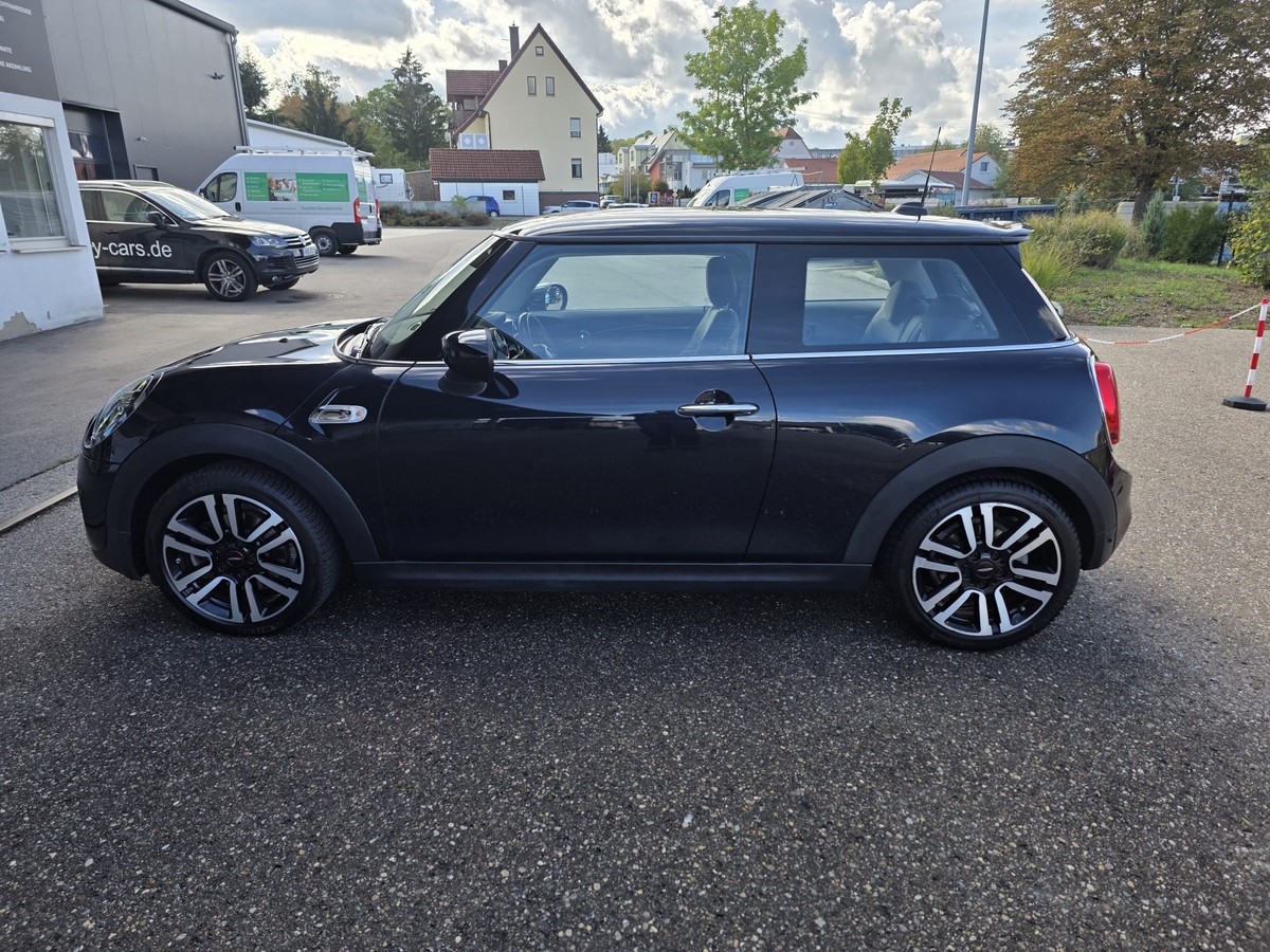MINI Cooper S John Cooper Works/17000KM/KlappenAGA/LED/Temp.