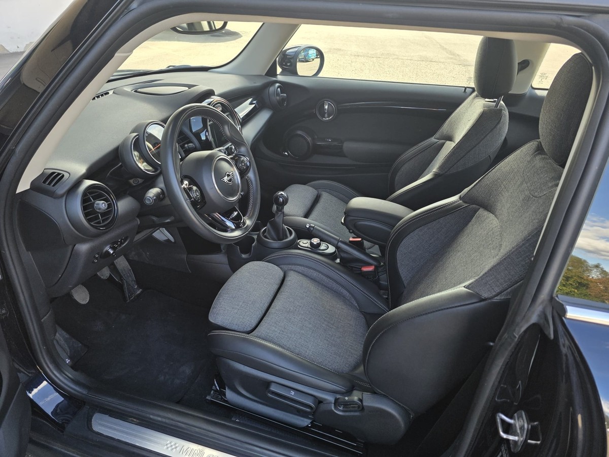 MINI Cooper S John Cooper Works/17000KM/KlappenAGA/LED/Temp.