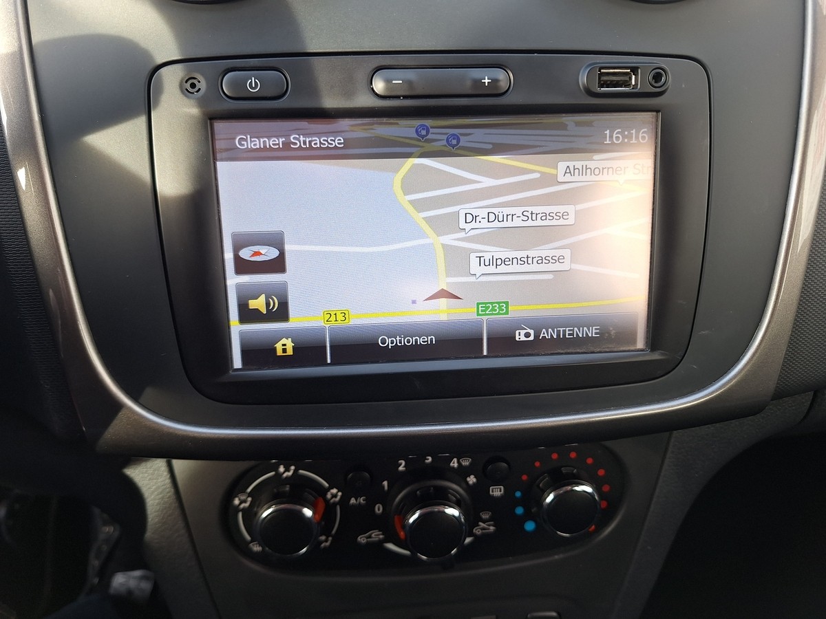 Dacia Sandero Stepway Klima*Einparkhilfe*Bluetooth*Allwetter