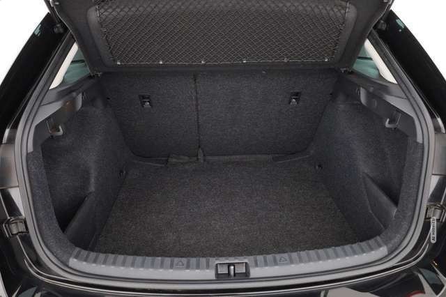 Skoda Scala 1.5 TSI DSG Ambition, LED, ACC, AppConnect, Sitzhe