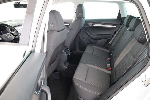 Skoda Karoq 1.5 TSI Style, AHK, Pano, LED, Navi, Kamera, 1. Ha