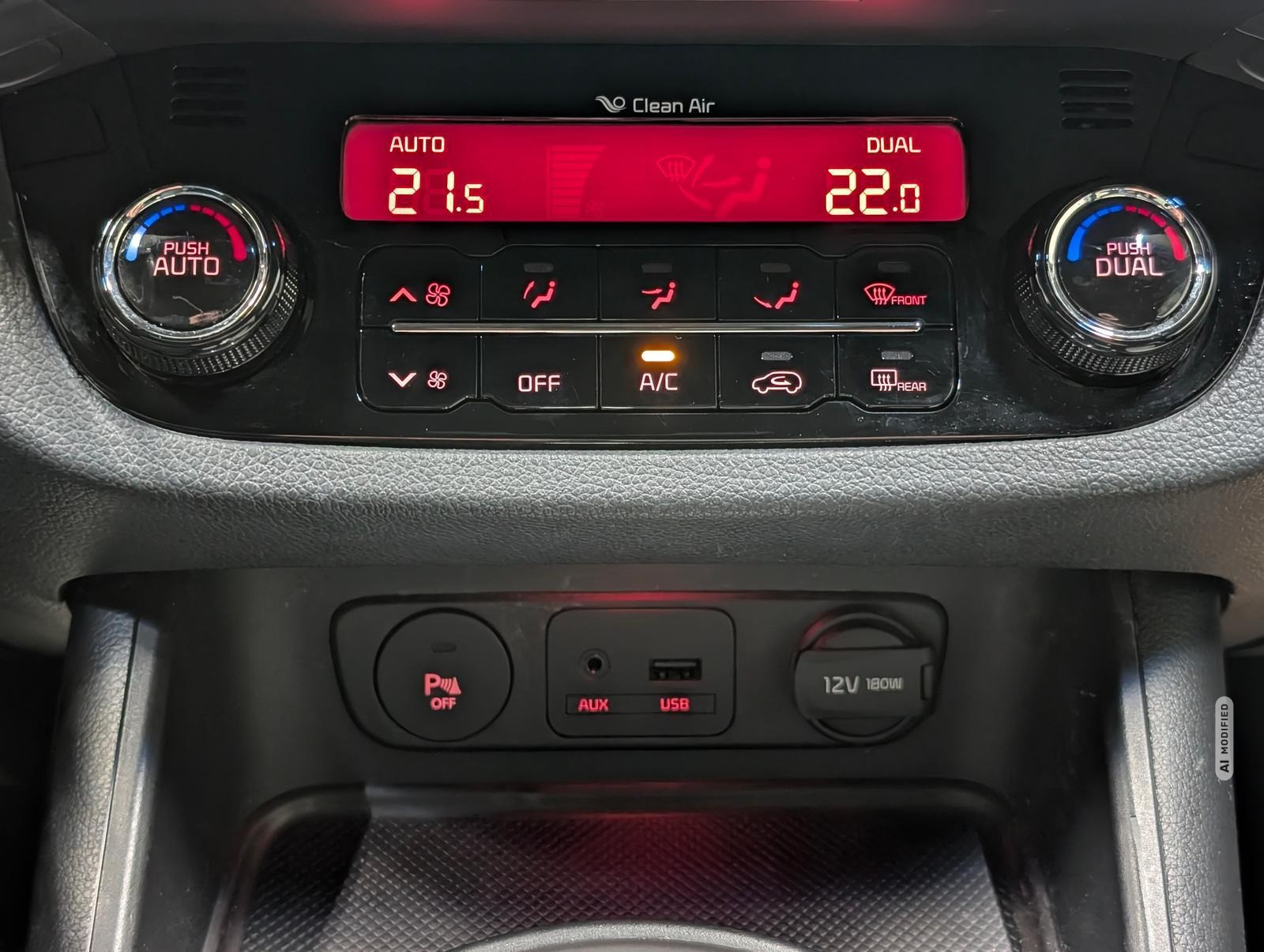 Kia Sportage Navi/Klimaaut/SHZ/PDC/Kam/AHK/GRA/17-LM