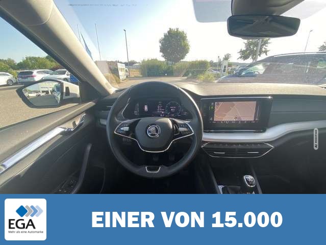 Skoda Octavia Combi 2.0 TDI STYLE AHK+PANORAMA+HEAD-UP